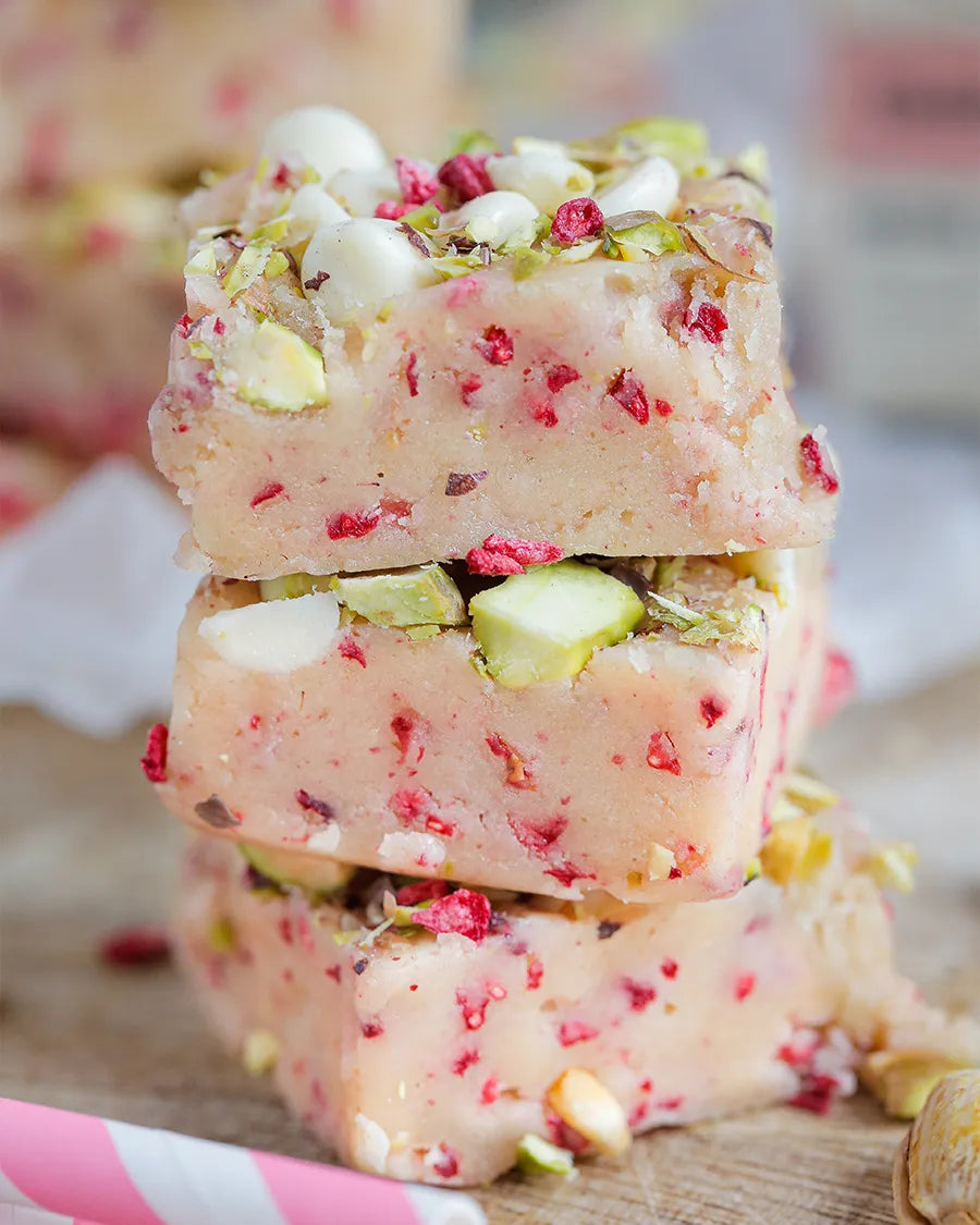 White Chocolate Candy Floss Fudge Recipe White Chocolate Candy Floss Fudge Recipe