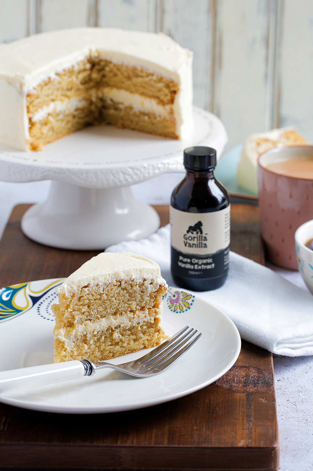 Golden Vanilla Cake Recipe | Foodie Flavours